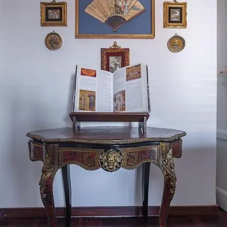 3 Bedrooms Historic Center Appartamento